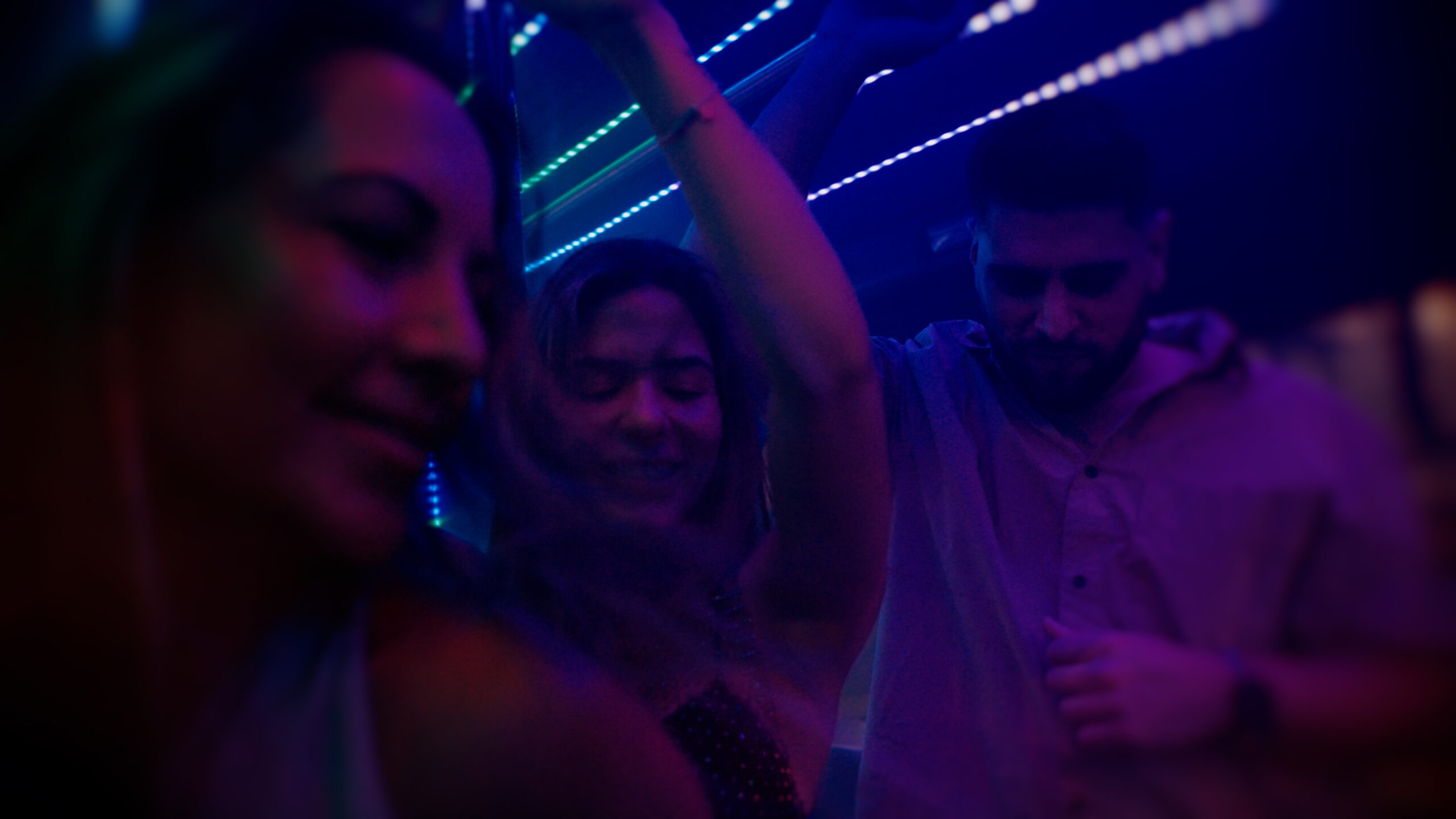 Pulse Party Bus – photo 3