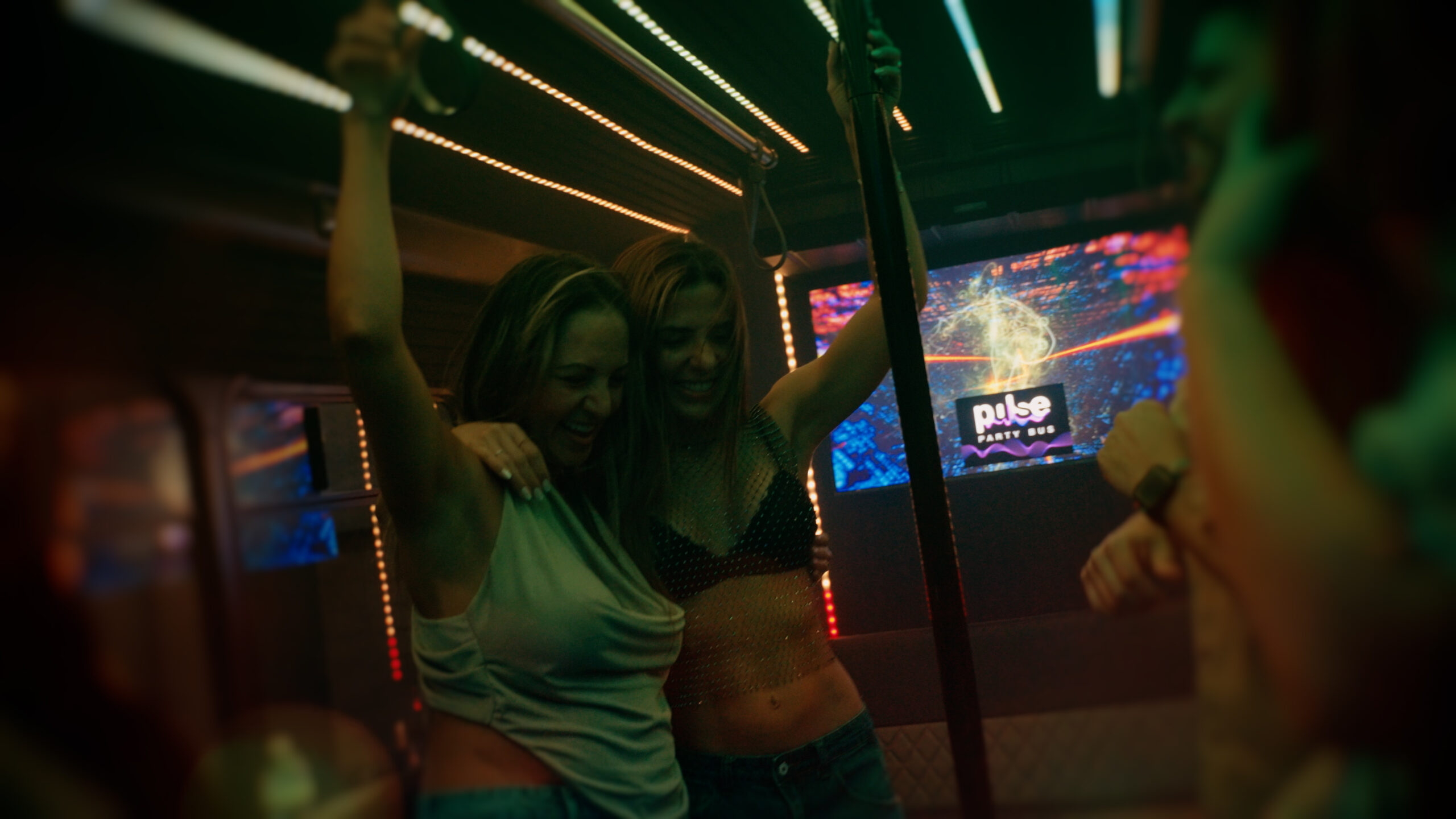 Pulse Party Bus – photo 2
